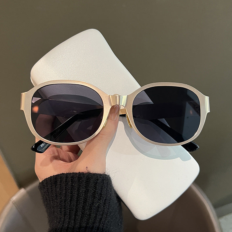 Ins textured metal retro concave shaped street photography sunglasses, trendy women's large frame round face personalized spicy girl sunglasses