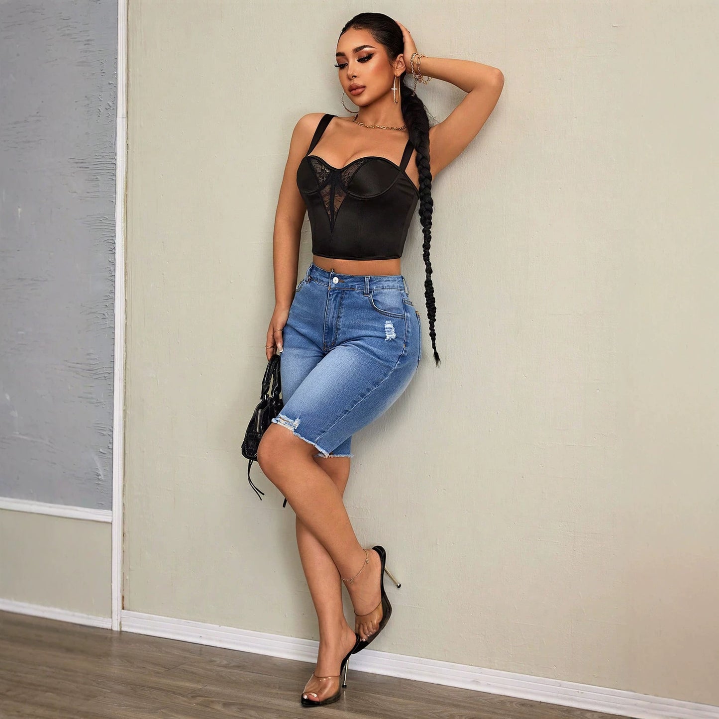 High waisted slim fit shorts