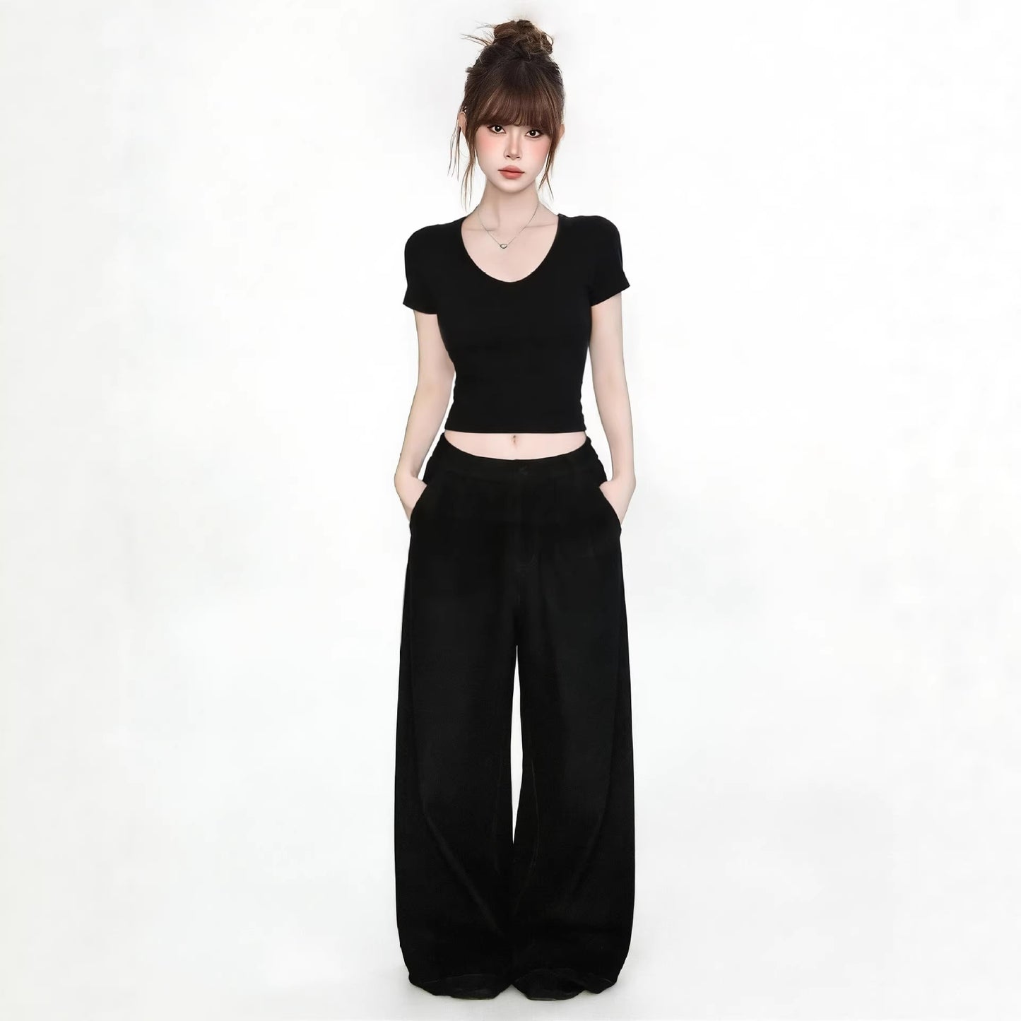 Short Sleeve T-Shirt for Women, Sexy and Pure Aesthetic Crop Top